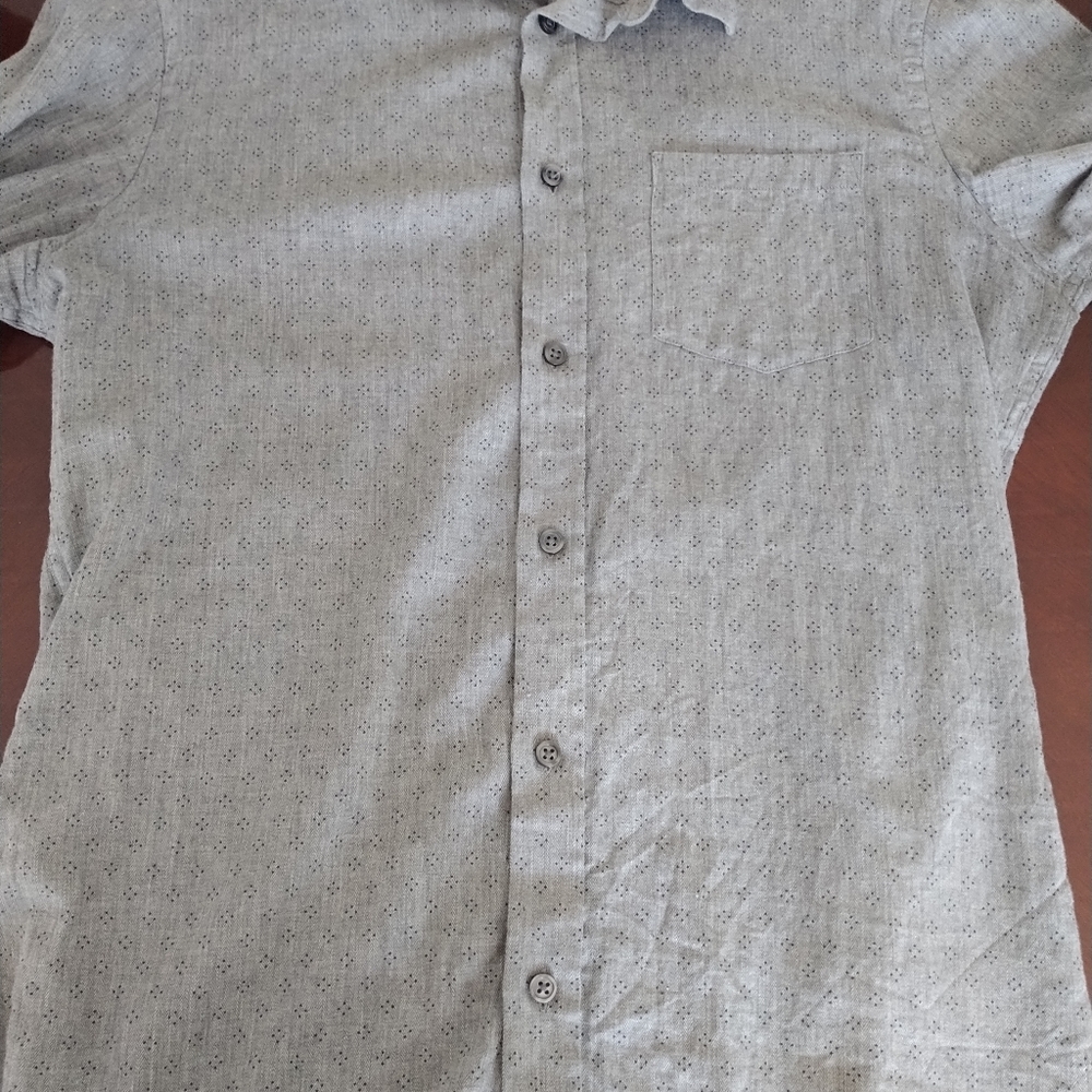 Banana Republic Medium Gray Patterned Button Up - image 4